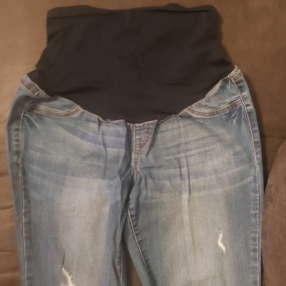 1822 Maternity Jeans
